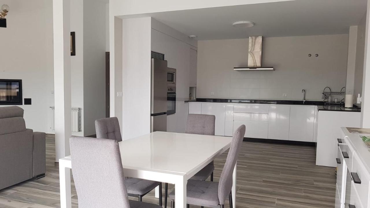 Apartamentos Las Huertas Villamiel Zewnętrze zdjęcie